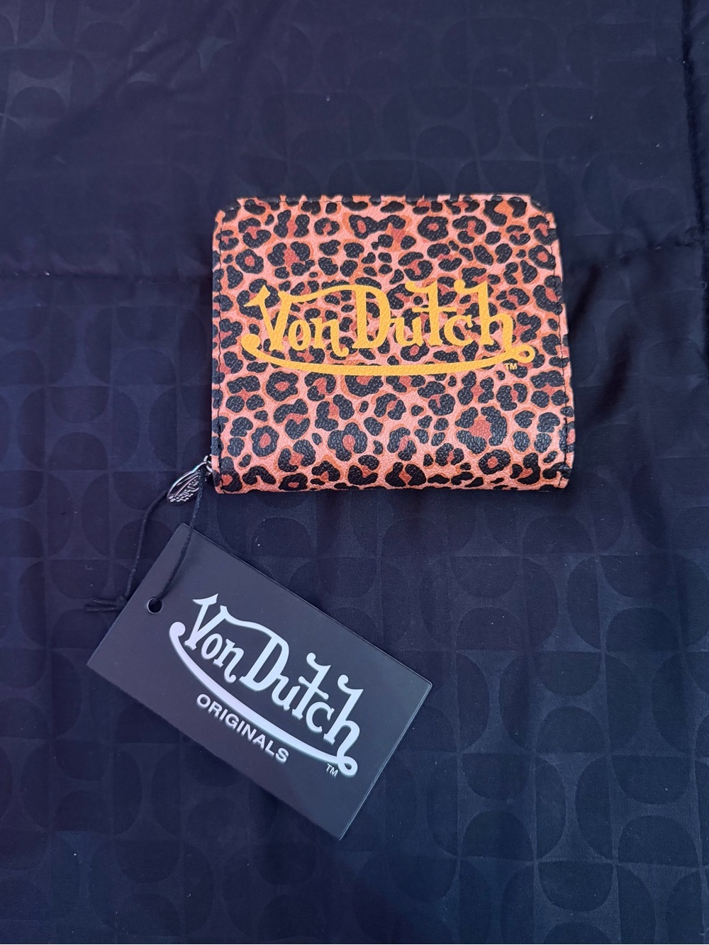 leopard Von Dutch zip around wallet